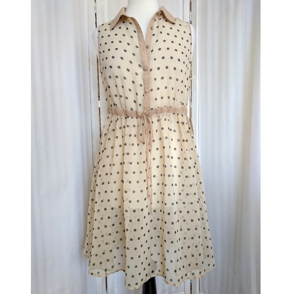 Vintage polka dress  🖤 - Picture 1 of 5
